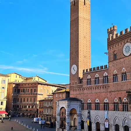 The Balcony Suite - Affaccio Su Piazza Del Campo 시에나 외부 사진